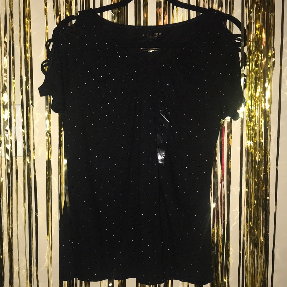BRAND NEW Lace up cold shoulder tee
